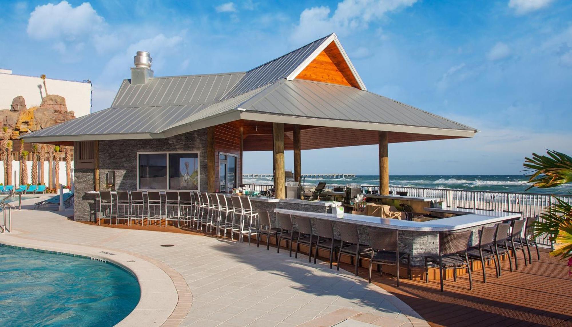 Holiday Inn Express & Suites Panama City Beach Beachfront By Ihg Exterior photo